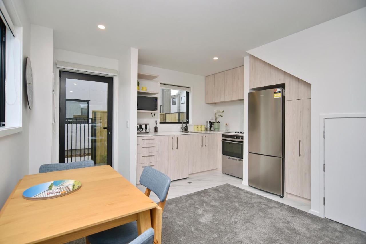 כרייסטצ'רץ' Sea Air And Sandy Beach, Beautiful 1 Bed 1 Bath מראה חיצוני תמונה