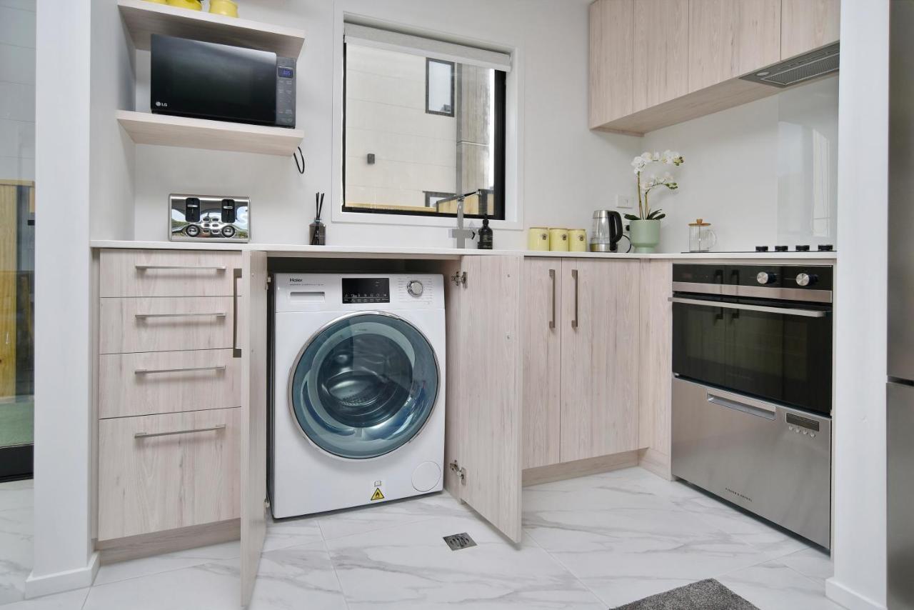 כרייסטצ'רץ' Sea Air And Sandy Beach, Beautiful 1 Bed 1 Bath מראה חיצוני תמונה